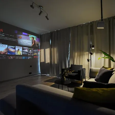 Premium Near Radisson - Modern & Stylish شقة بوخارست