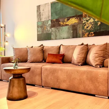 Premium Near Radisson - Modern & Stylish شقة بوخارست