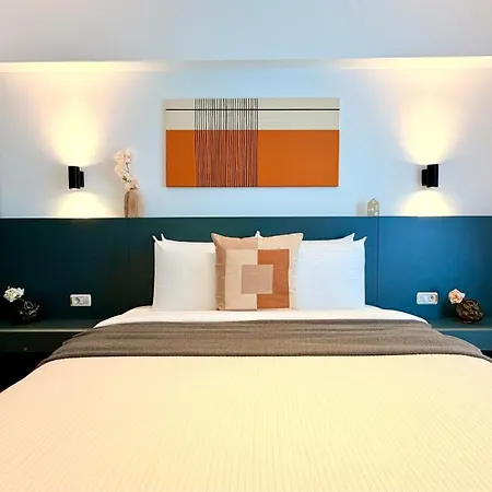 Premium Near Radisson - Modern & Stylish