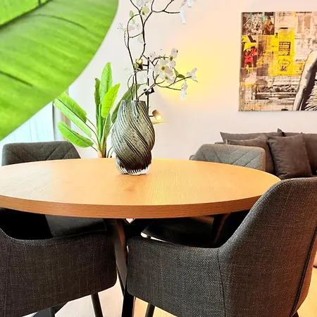 Premium Near Radisson - Modern & Stylish *