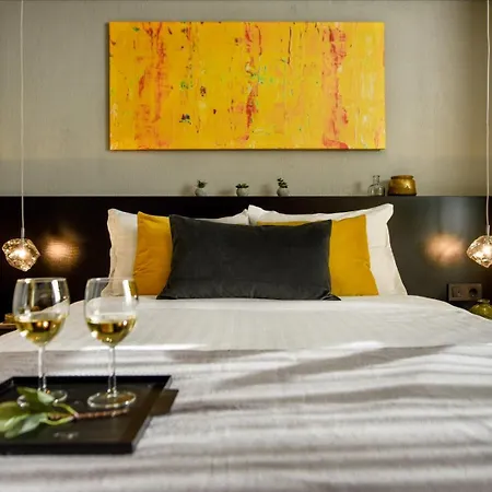 شقة Premium Near Radisson - Modern & Stylish