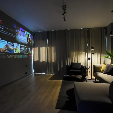 شقة Premium Near Radisson - Modern & Stylish *