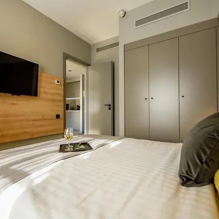 Premium Near Radisson - Modern & Stylish بوخارست